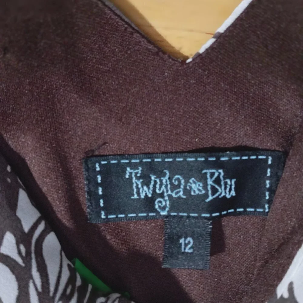 VINTAGE TWYLA BLU BROWN AND WHITE FLORAL SHEER LINED SLEEVELESS DRESS. SIZE 12 - Picture 6 of 6